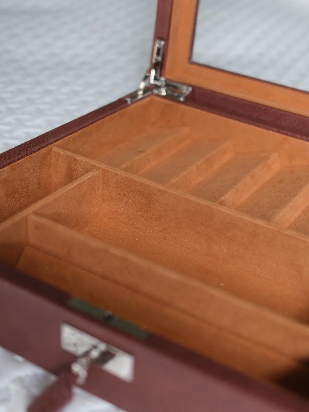 Ash & Fir Pocket Knife and Watch Display Case